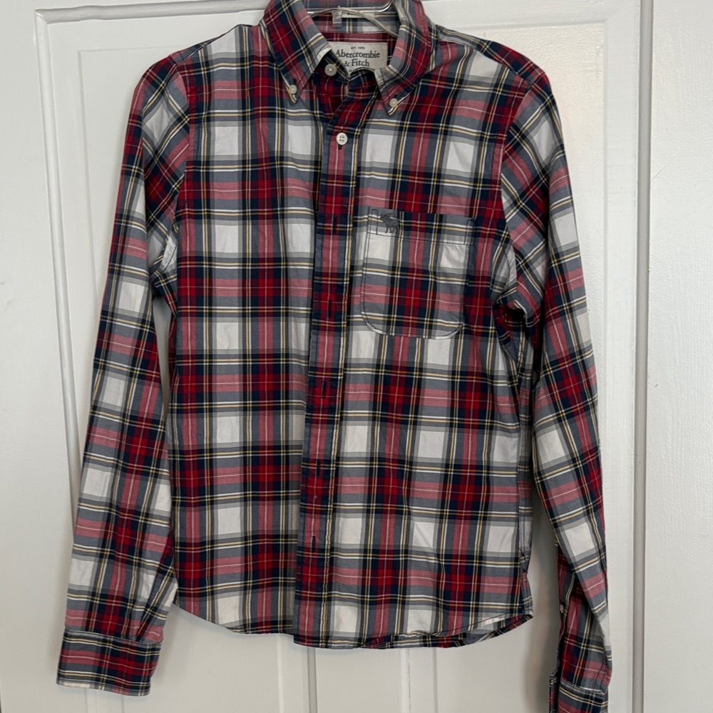 Abercrombie & Fitch Men's Red and White Plaid Shirt